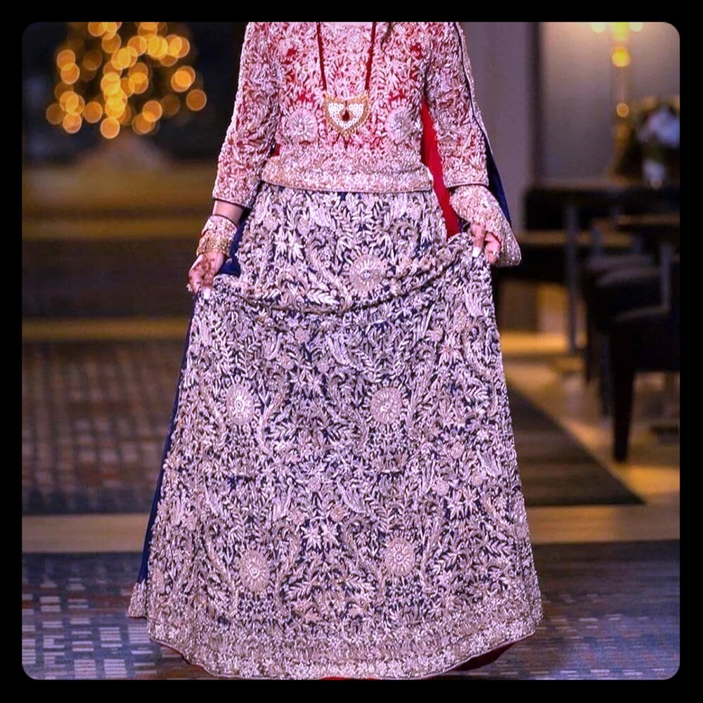 Lehnga chooli in red gold and navy